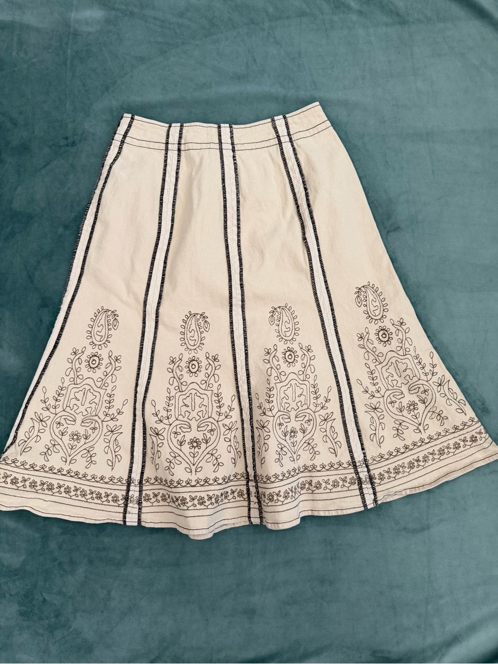Motto Vintage Embroidered Paisley Paneled Midi Skirt Cream Tan Boho Size 4